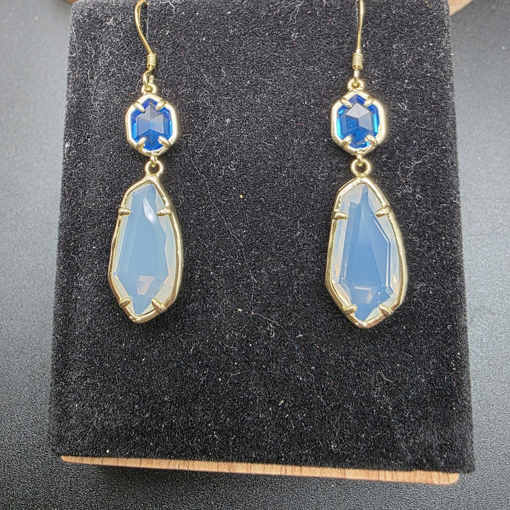 Elegant London Blue and Moonstone Gold Drop Earrings (1866)